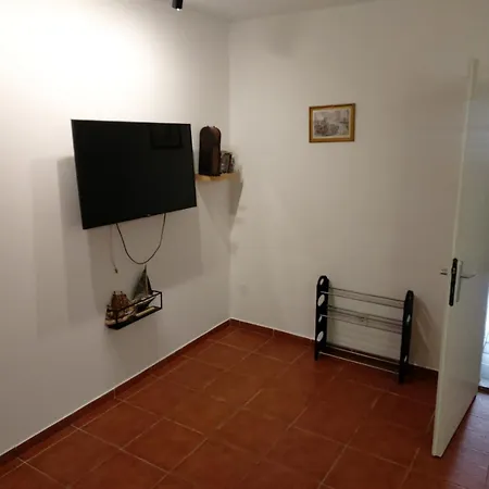 Two Bedrooms With Garden View Budva