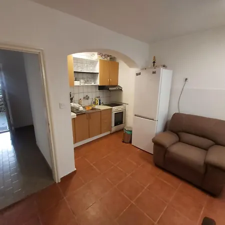 Two Bedrooms With Garden View Apartment Budva