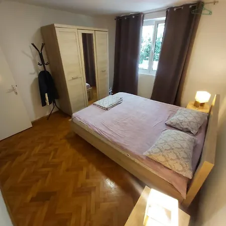 Two Bedrooms With Garden View Apartment Budva